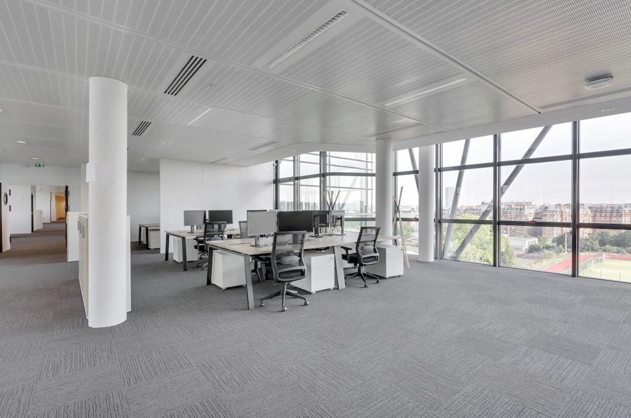 Image of an open space office