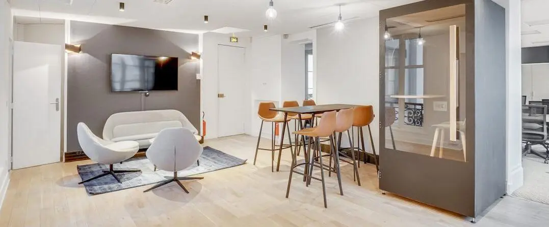Image of an open space office